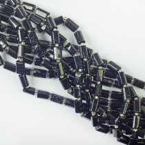 Czarny turmalin słupek ciosany 10x6,5mm