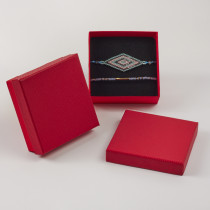 Pudełko do biżuterii ozdobne kwadratowe czerwone 9x9cm