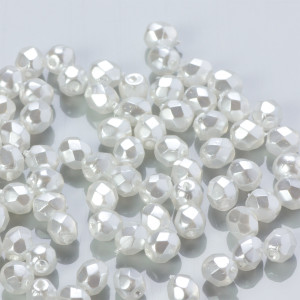 Fire Polish Coated White Pearl (70402CR) 4mm