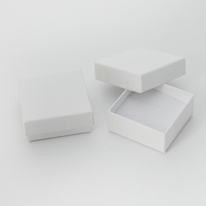 Pudełko do biżuterii białe 6x6x2,5cm