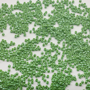 Koraliki TOHO Round 11/0 Opaque-Lustered Mint Green